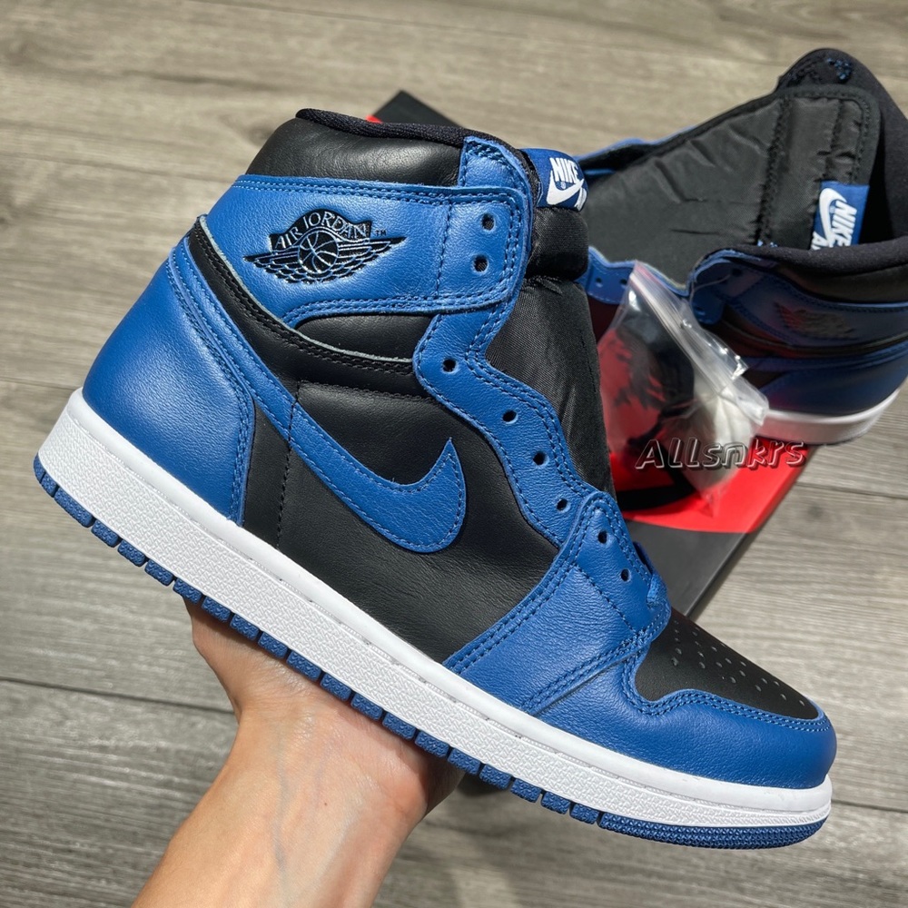 Air Jordan 1 Retro High OG 💙🖤Marina Blue Black w